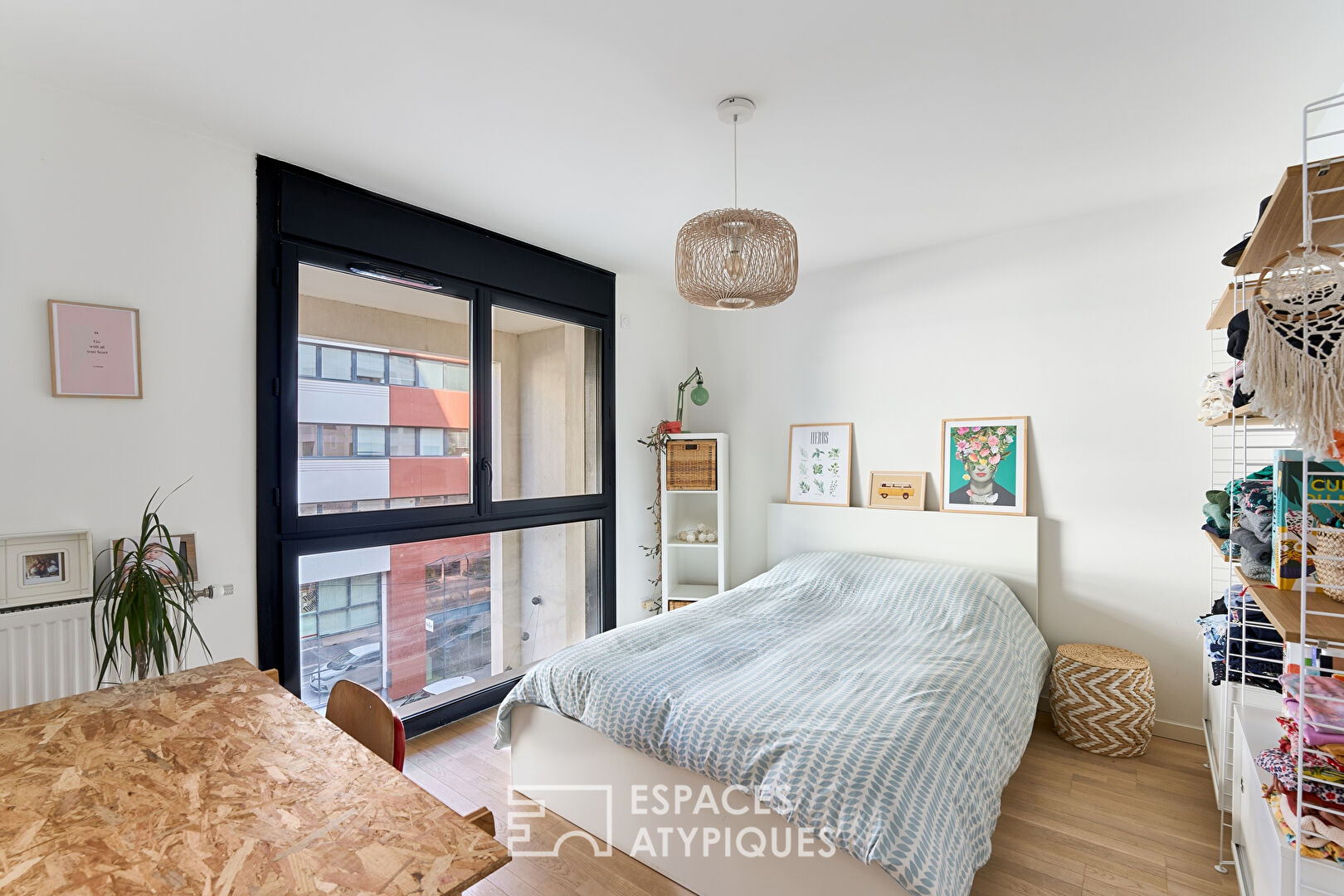 Duplex récent avec balcon