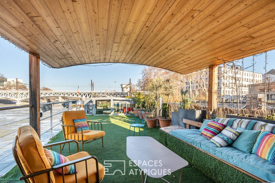 Magnifique péniche Freycinet au coeur de Lyon