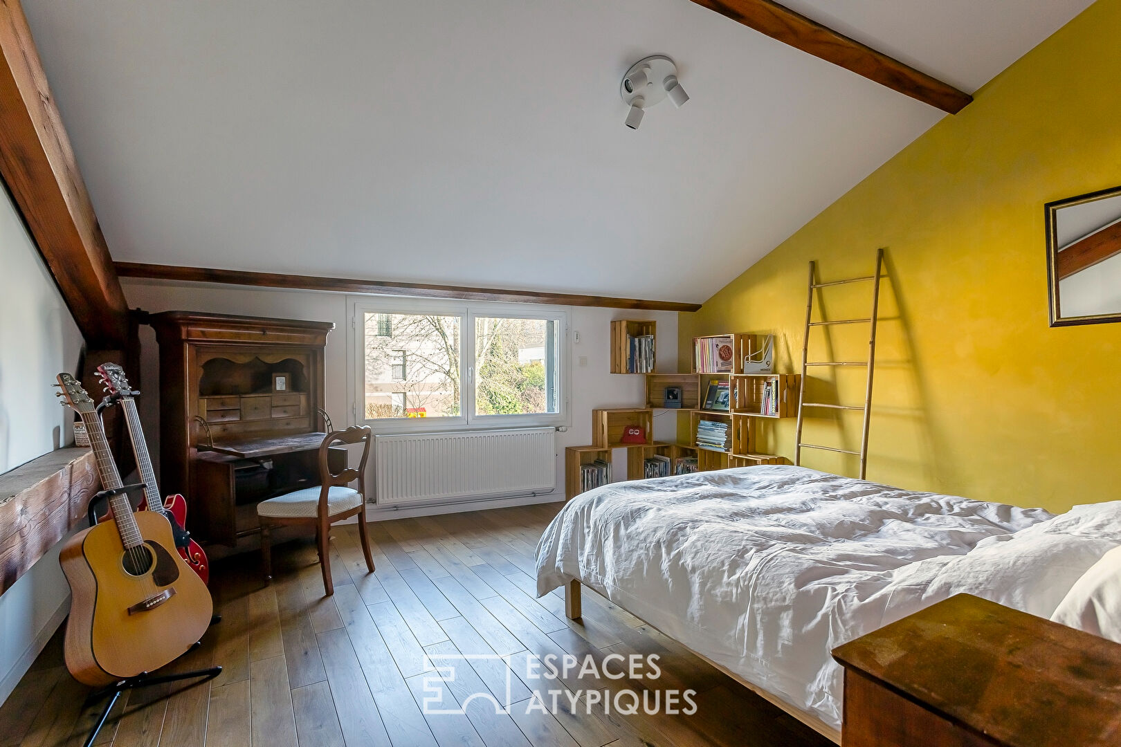 Loft en dernier étage avec terrasse et grand garage