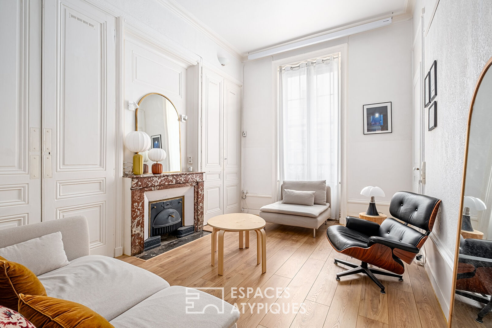 Old renovated apartment in Masséna district