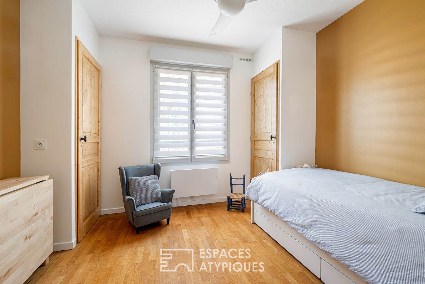 Renovated apartment with terrace in the heart of the 9th
