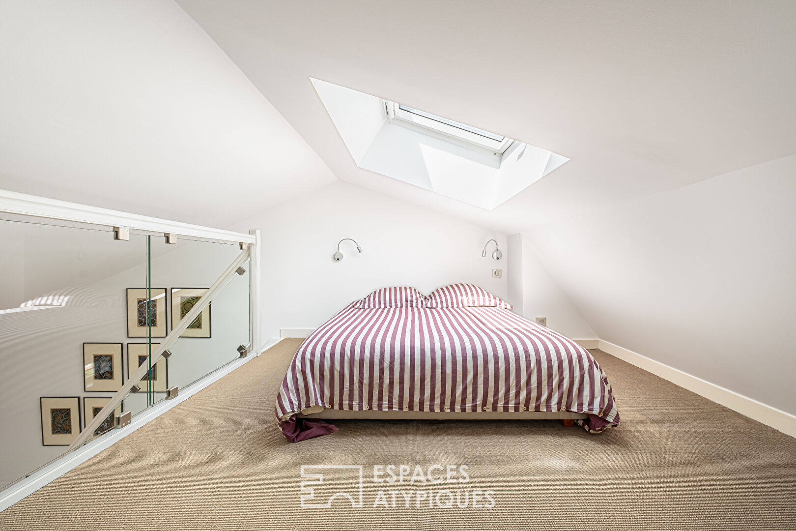 Magnificent apartment in a bourgeois building, Place Antonin Poncet