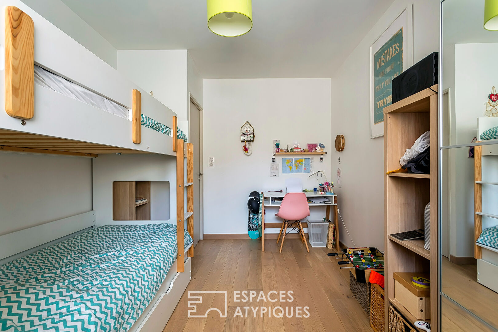 Appartement contemporain avec jardin
