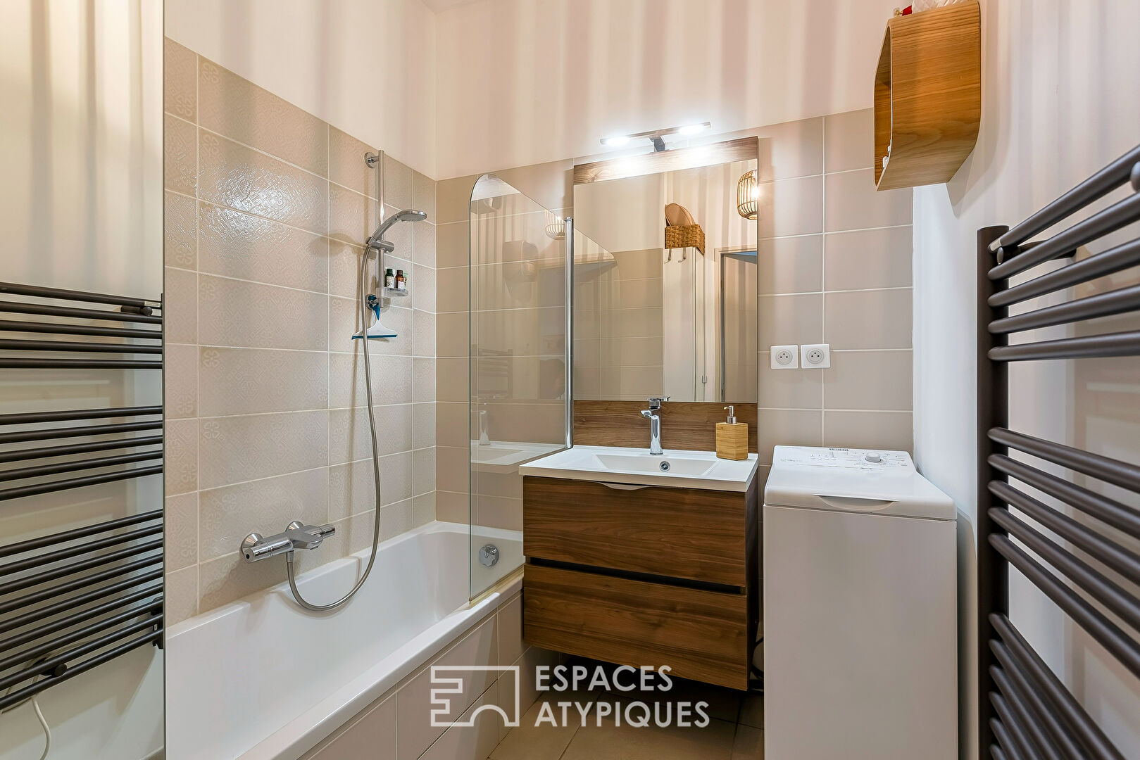 Appartement contemporain avec jardin