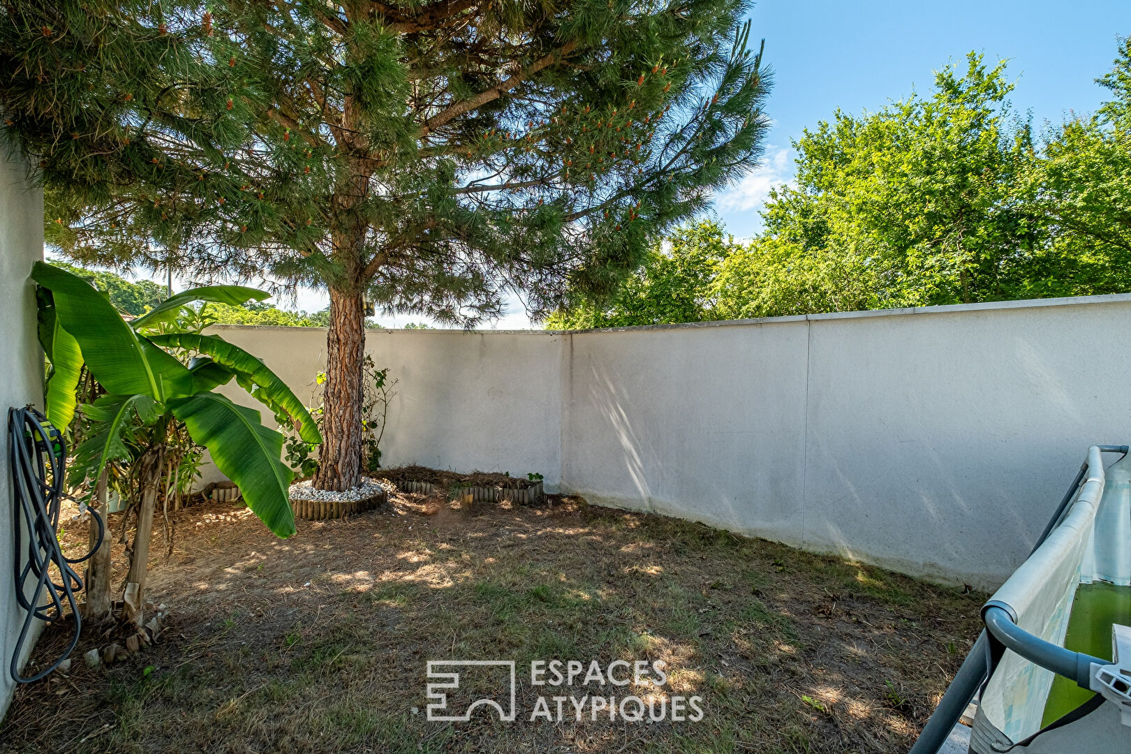Appartement duplex avec jardin et terrasse
