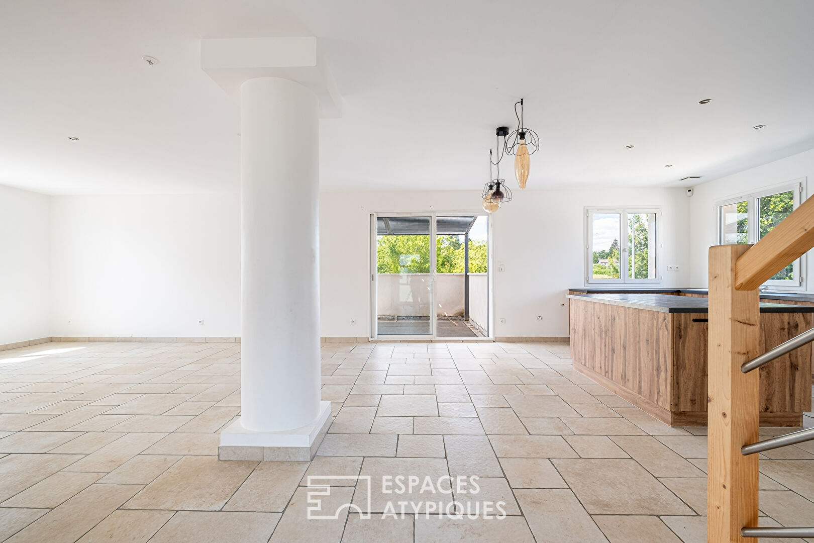 Appartement duplex avec jardin et terrasse