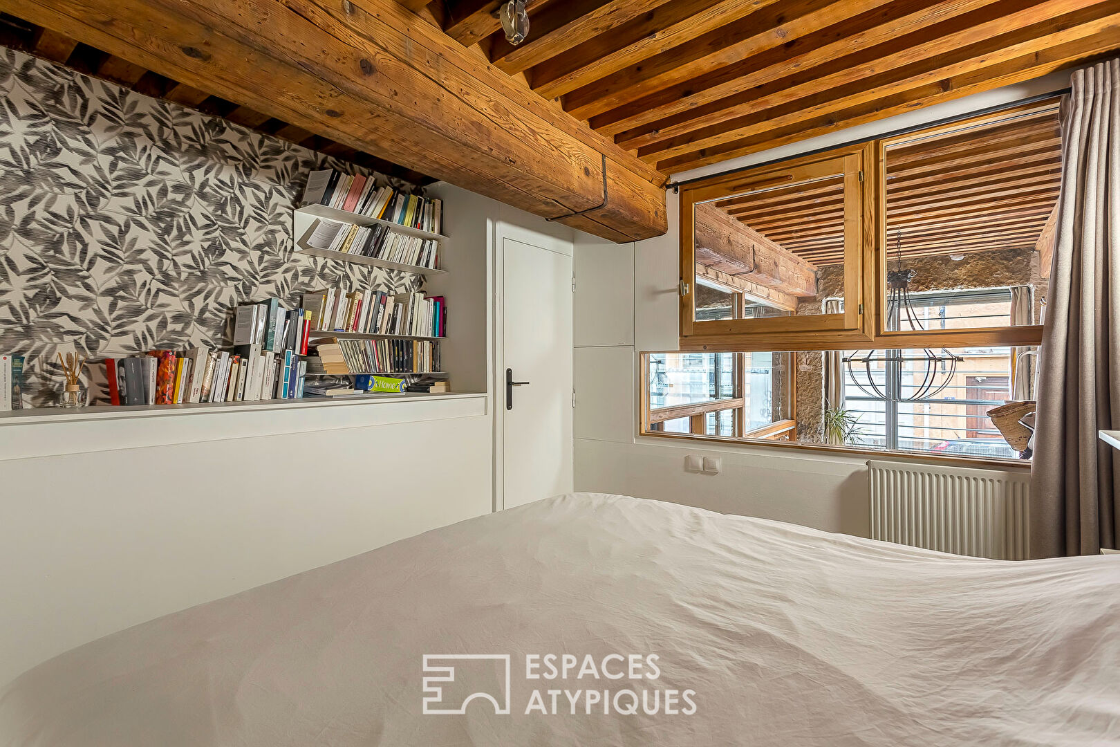 Family loft in the slopes of Croix-Rousse