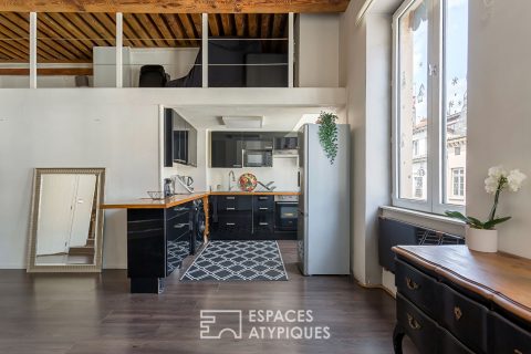 T2 apartment of 65m2 in the heart of the 6th arrondissement