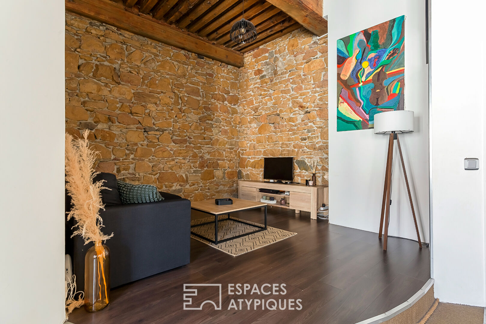 T2 apartment of 65m2 in the heart of the 6th arrondissement