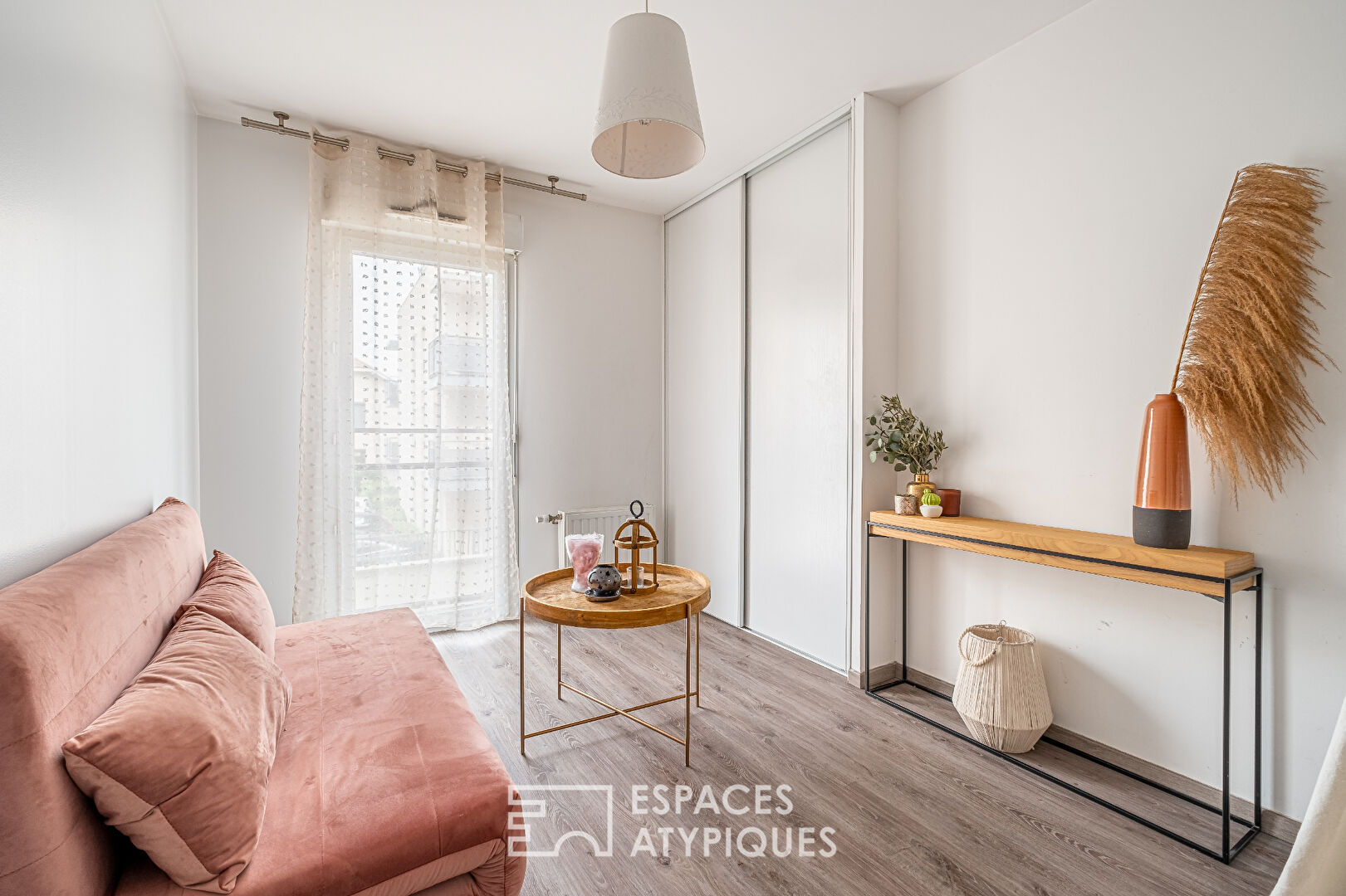 3 bedroom apartment with terrace