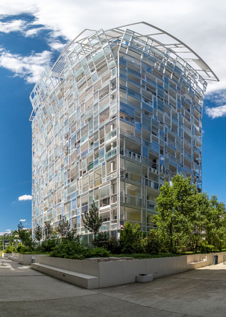 Magnifique appartement avec terrasse à Confluence