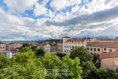 Apartment with terraces and view of the Croix-Rousse plateau