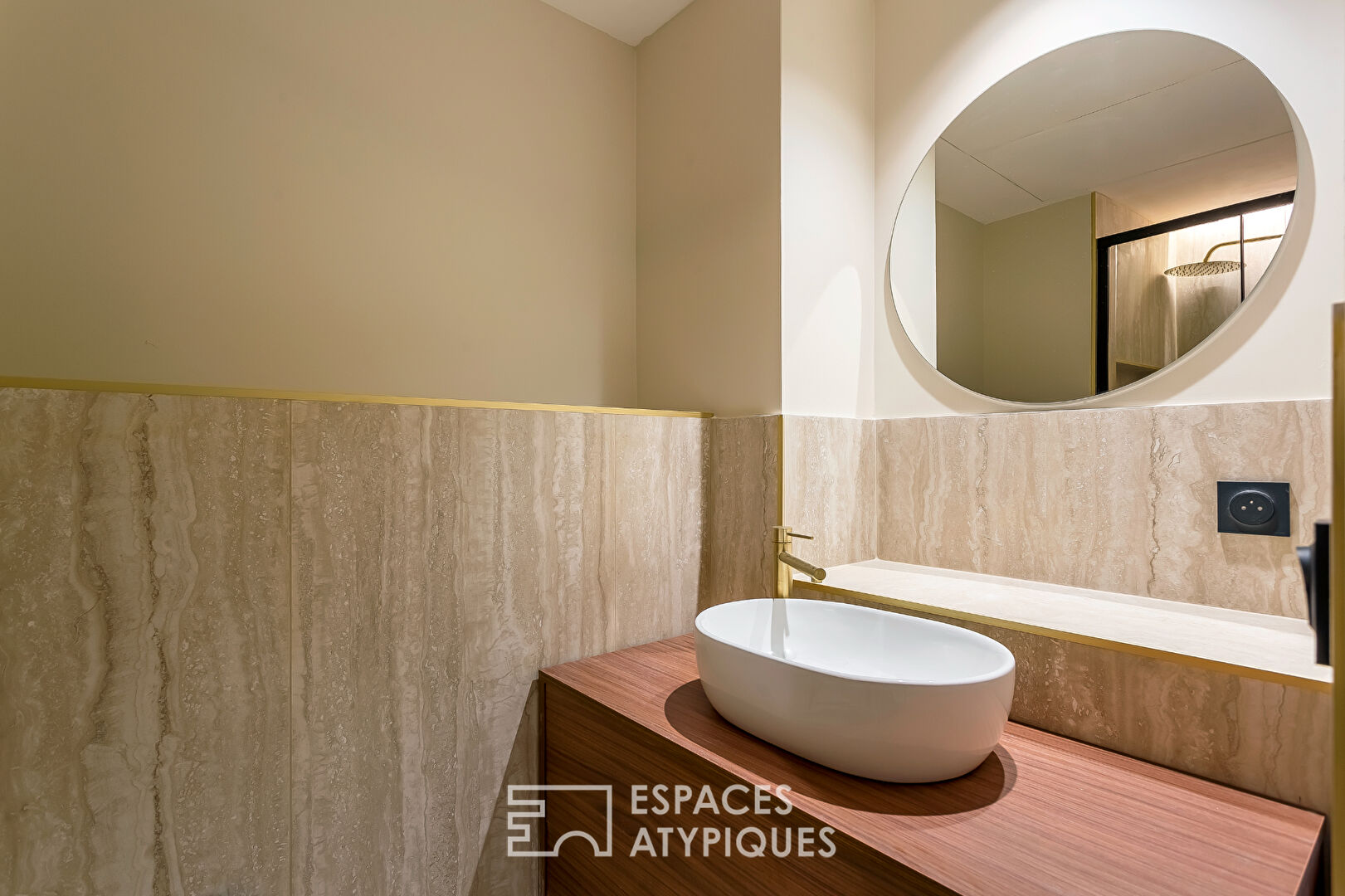 Appartement rénové au sein d’une bâtisse entièrement réhabilitée