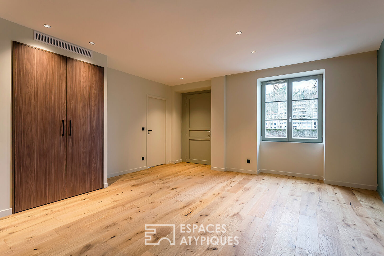 Appartement T2 rénové en bord de Saône