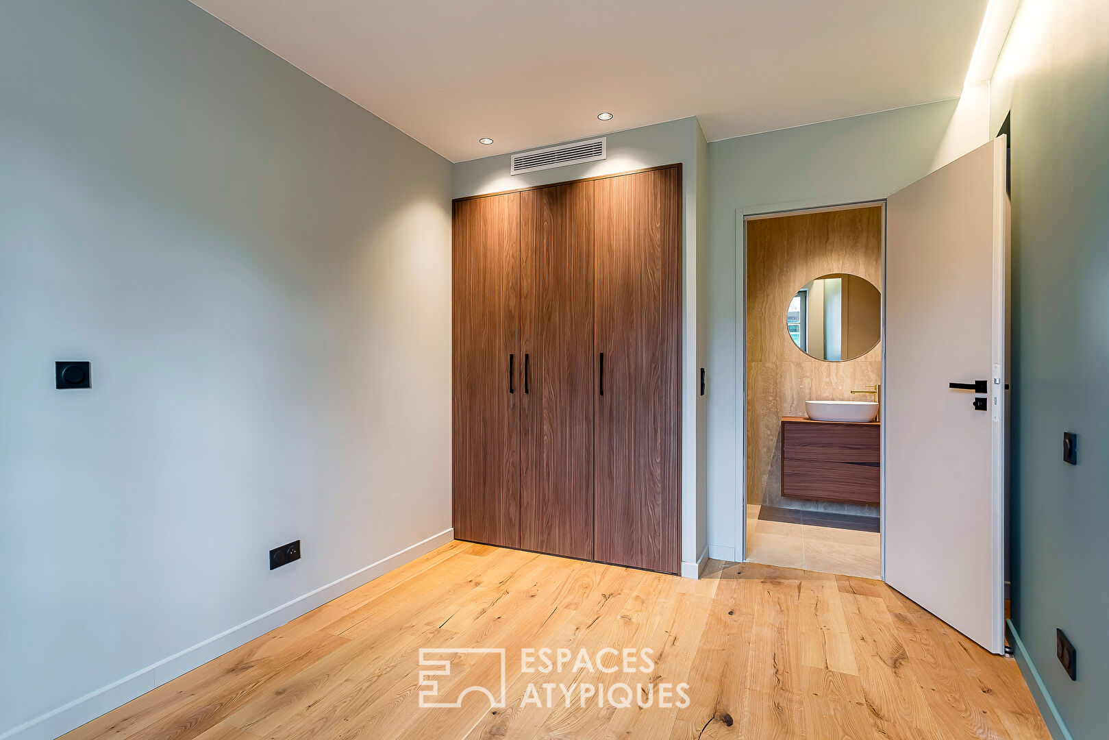 Appartement T2 rénové en bord de Saône