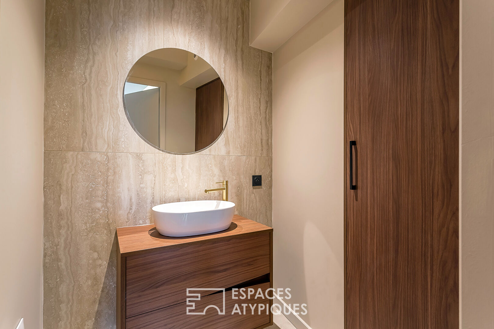 Appartement T2 rénové en bord de Saône