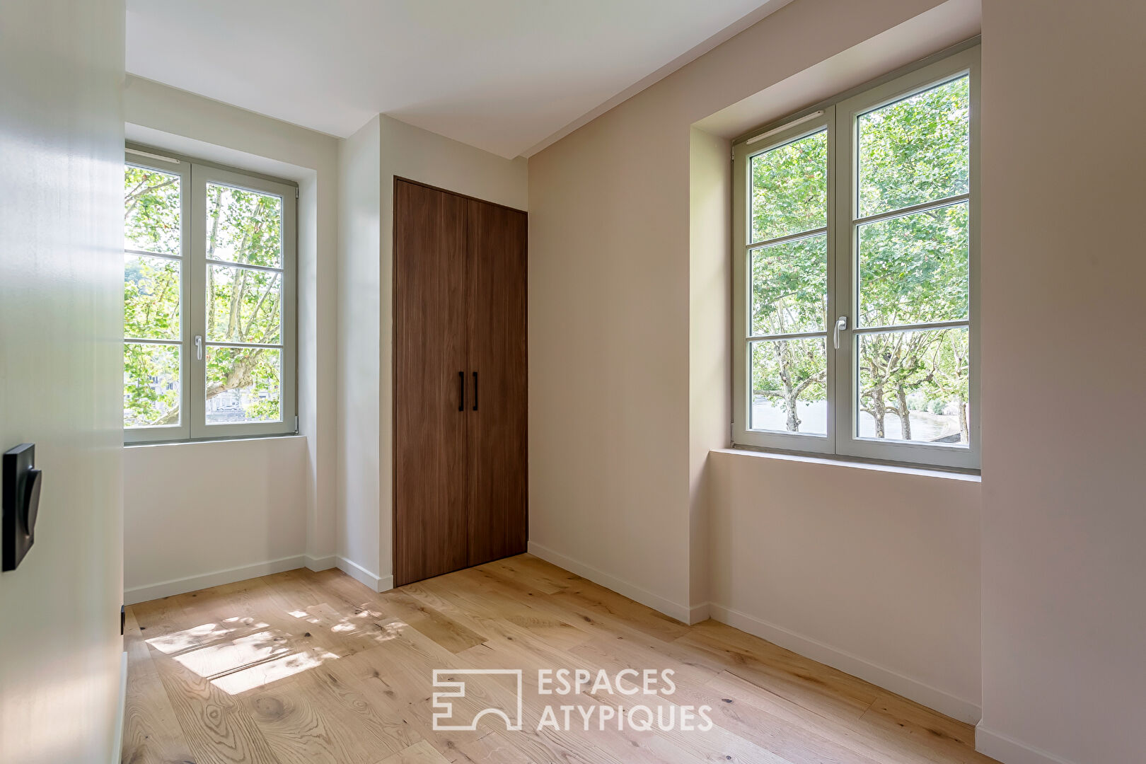 Appartement rénové avec vue sur la Saône