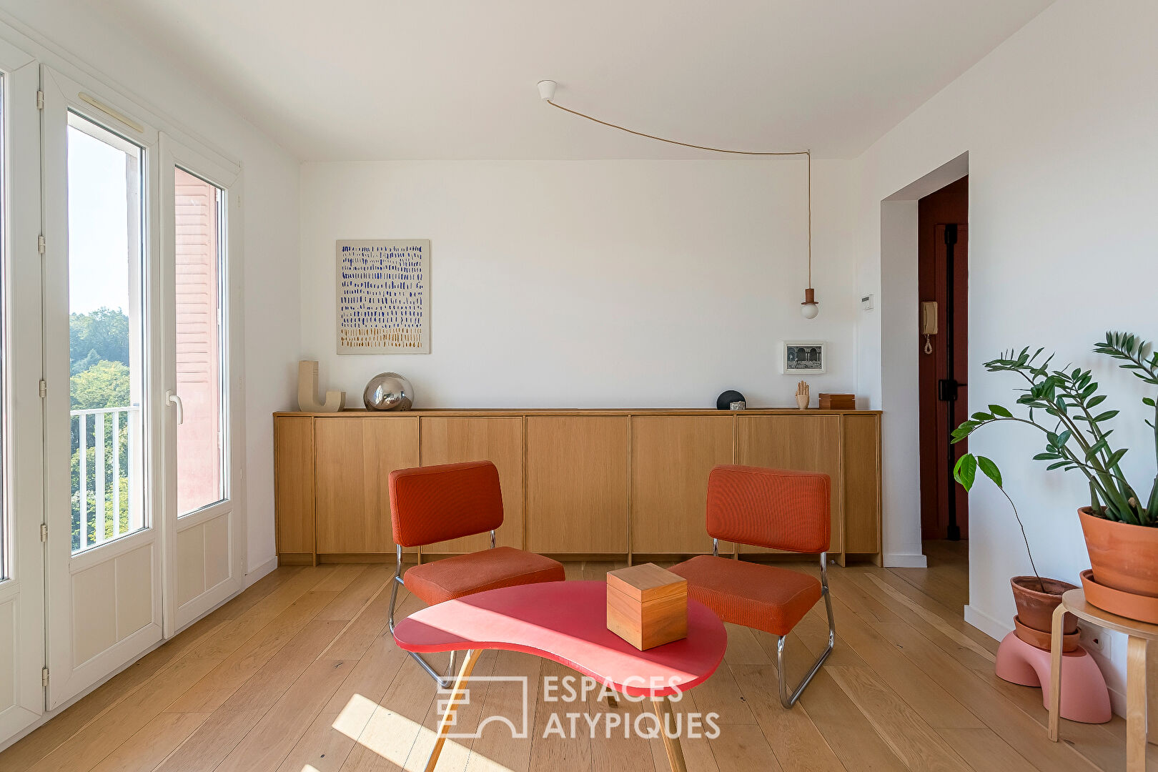 Architect renovated apartment with incredible view and balcony