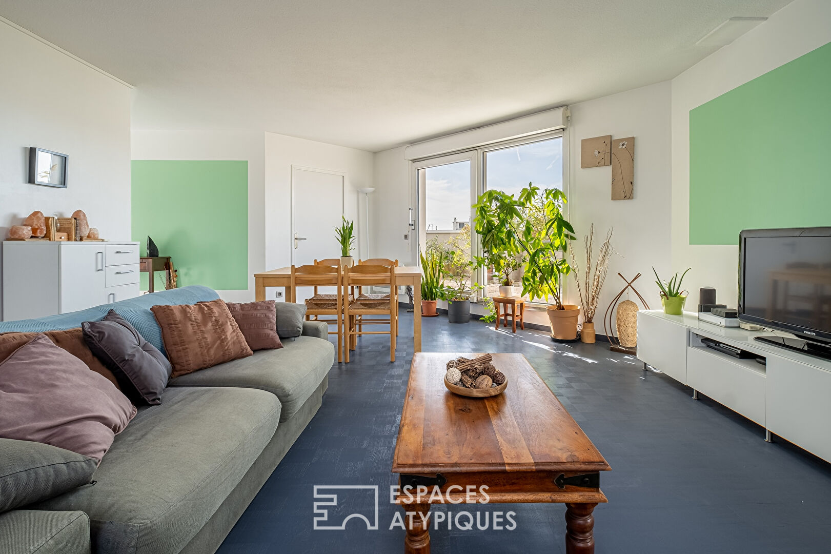 Appartement en Attique avec terrasse et vue imprenable à Lyon 8e