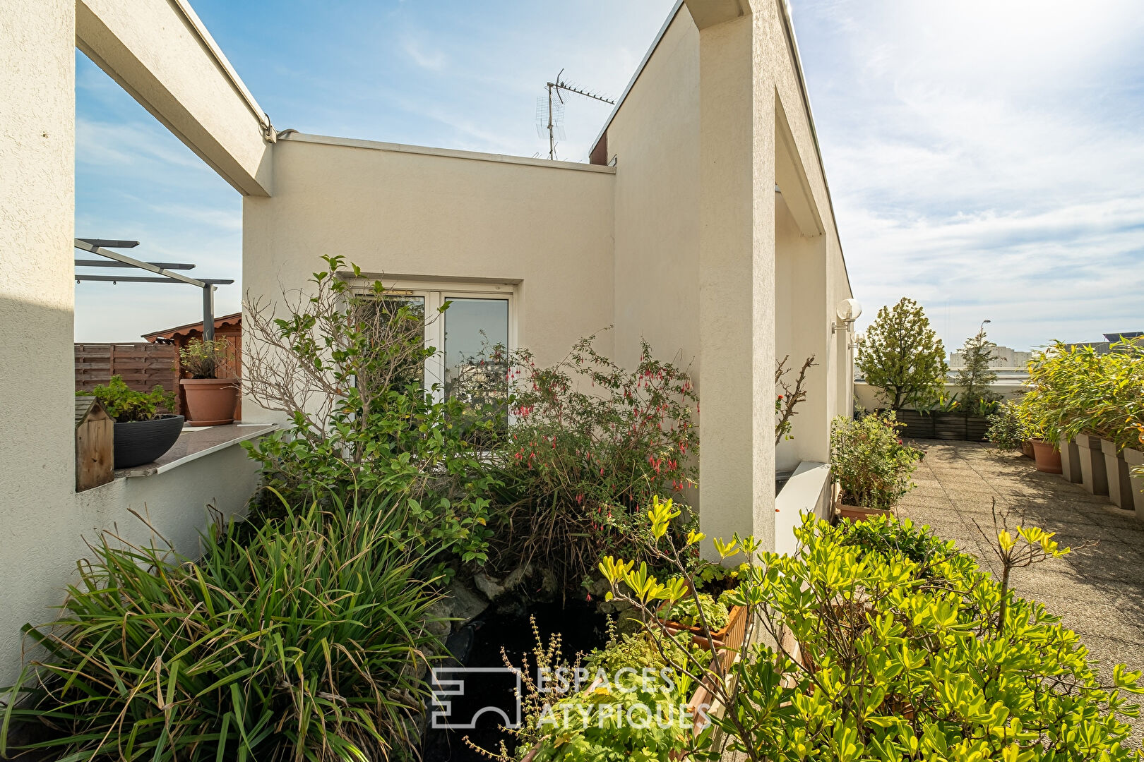 Appartement en Attique avec terrasse et vue imprenable à Lyon 8e