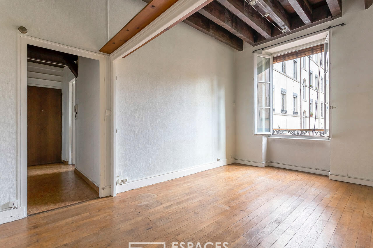 Apartment with character in the heart of the Ainay district
