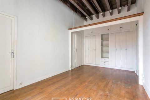 Apartment with character in the heart of the Ainay district