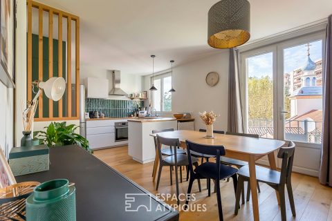 Apartment with contemporary renovation