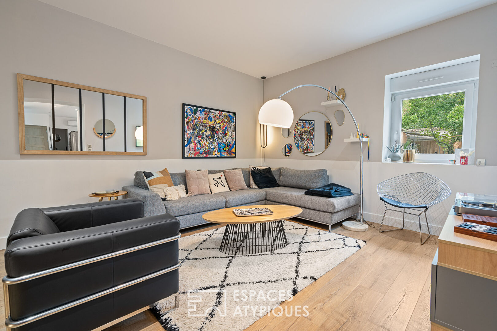 Maison ancienne rénovée avec jardin et jacuzzi