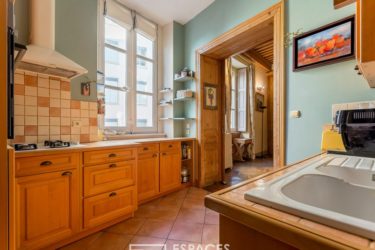 Family apartment Place Croix-Paquet