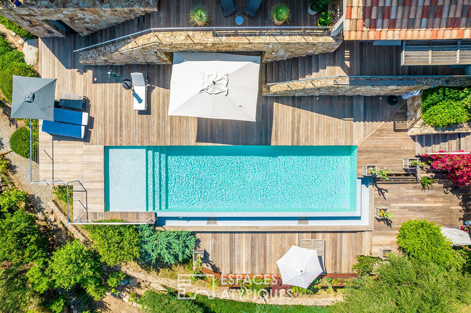 Maison contemporaine vue mer