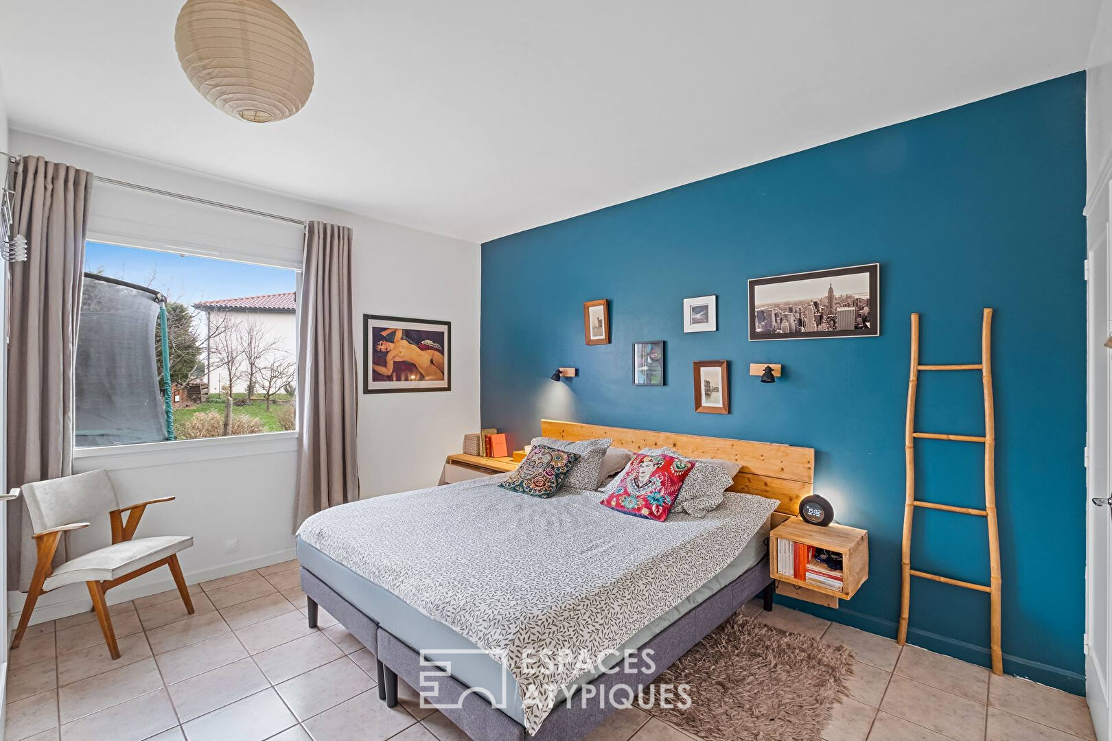 Maison familiale rénovée avec piscine à Charly