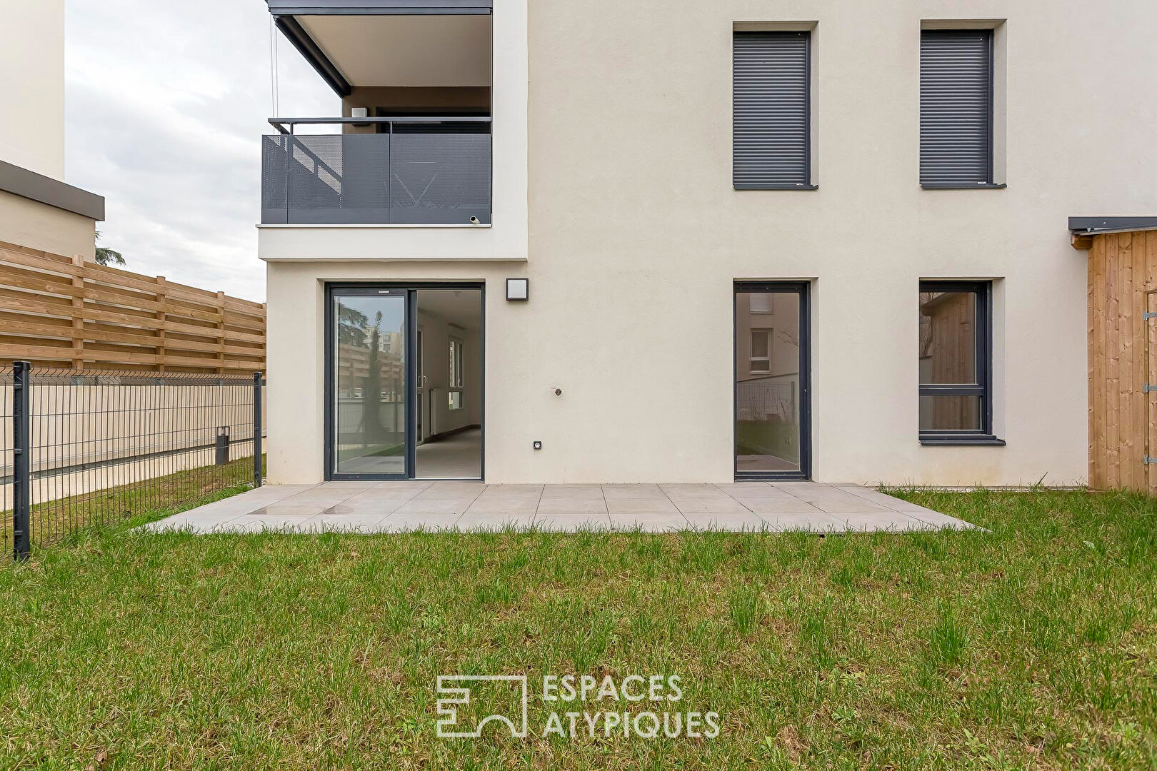 Rez-de-jardin contemporain en centre-ville