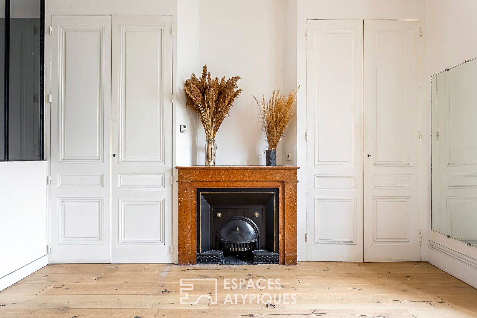 Old renovated 3-room apartment