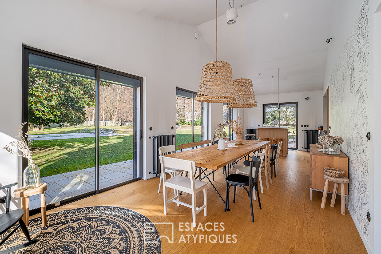 Maison 19e entièrement rénovée par architecte avec piscine