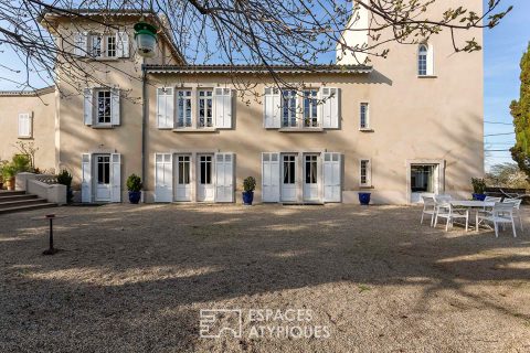 Maison ancienne de caractère avec piscine