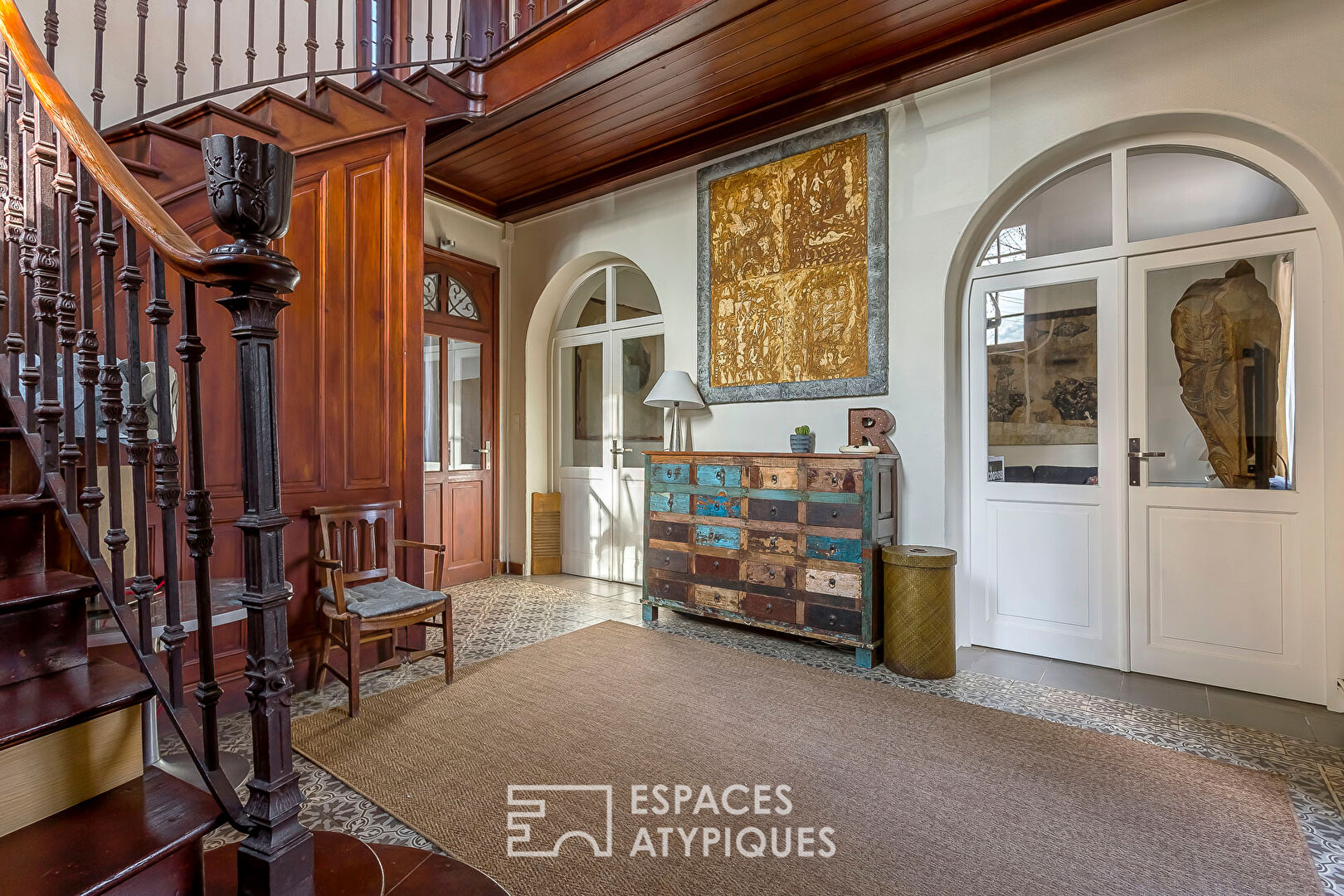 Maison ancienne de caractère avec piscine