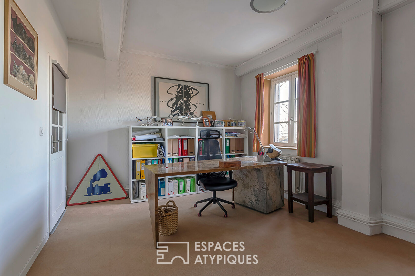 Maison ancienne de caractère avec piscine