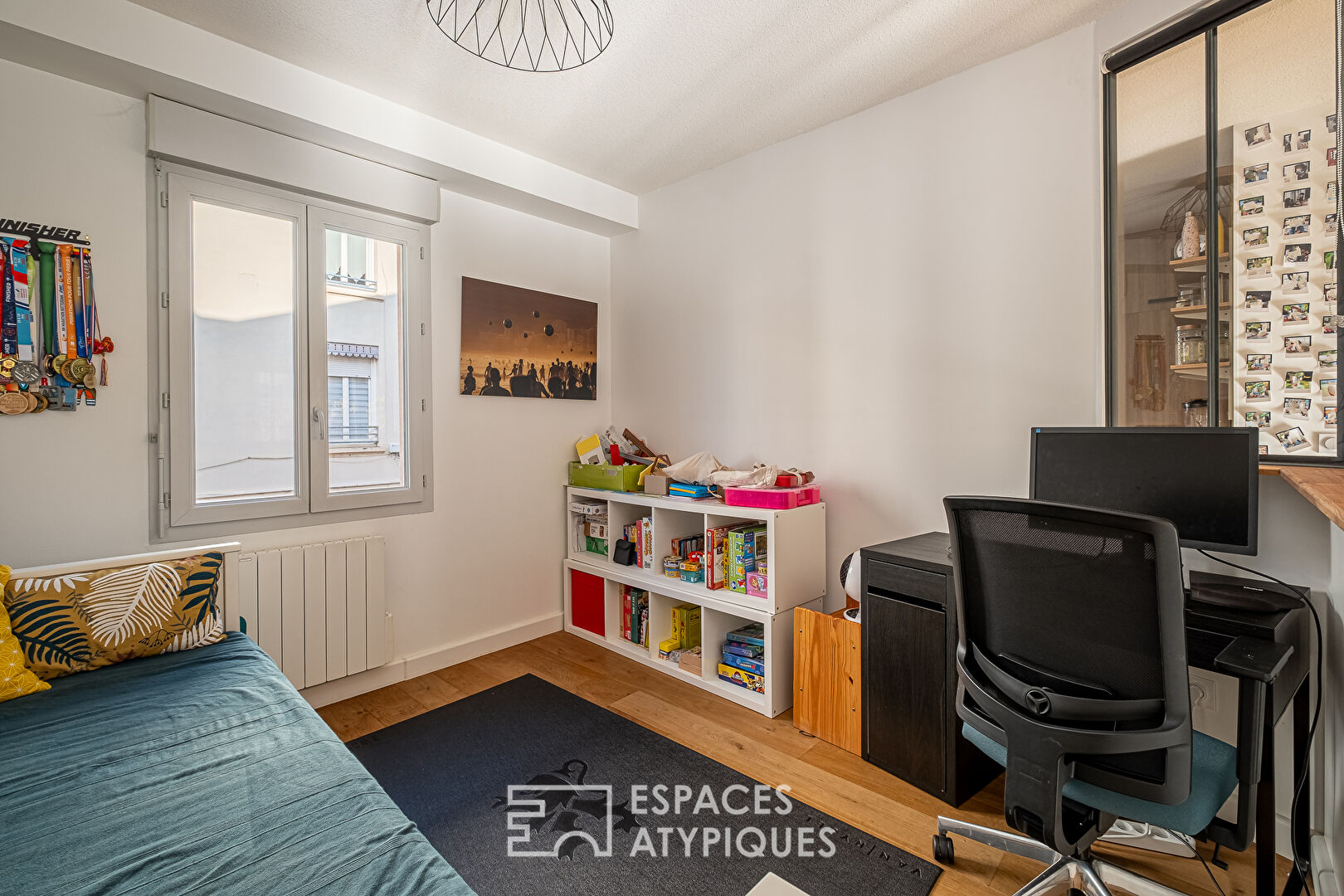 Contemporary apartment with terrace in Monplaisir