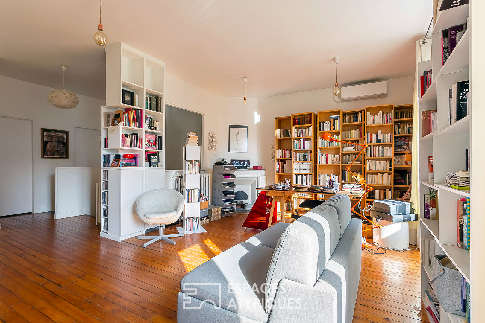 Renovated bourgeois house