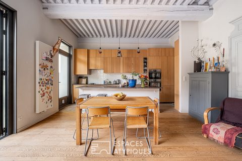 Appartement ancien rénové avec jardin en plein coeur de Saint-Just