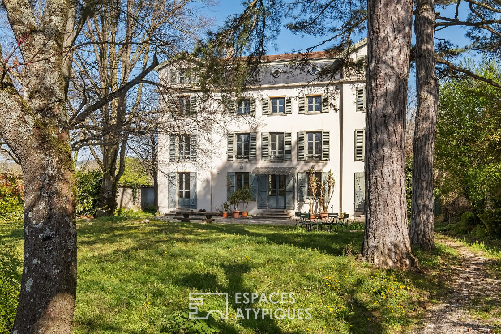 Maison de maitre de 1830 à la frontière de la Croix Rousse