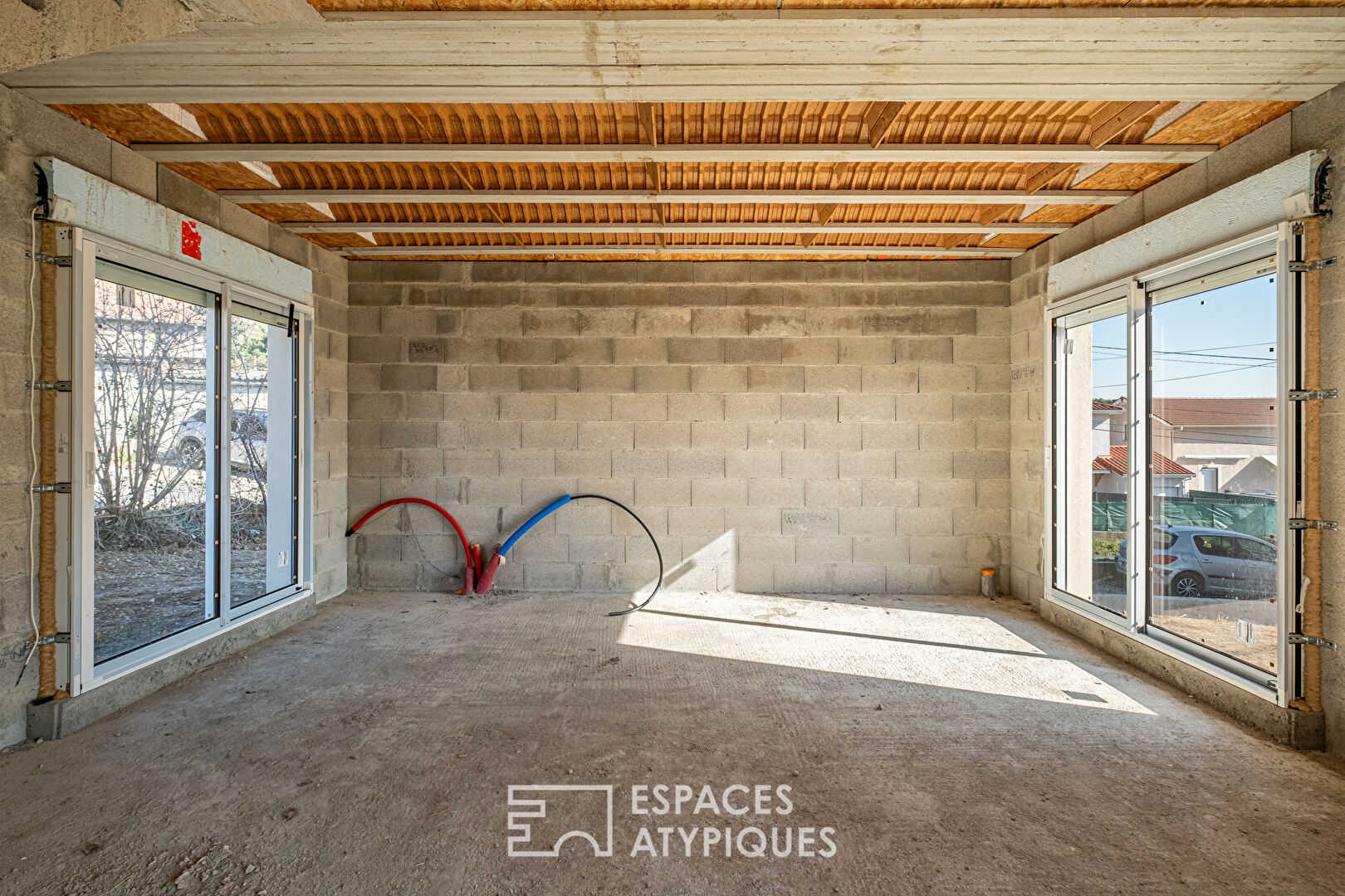 Maison neuve avec jardin piscinable