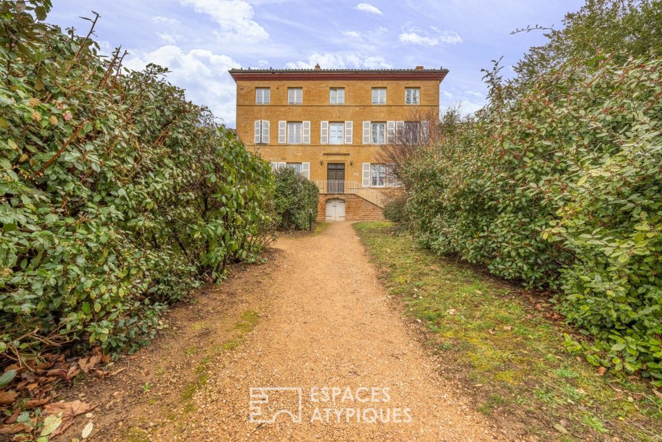 69620 LEGNY - Appartement dans une copropriété en pierres dorées - Réf. V1759EL
