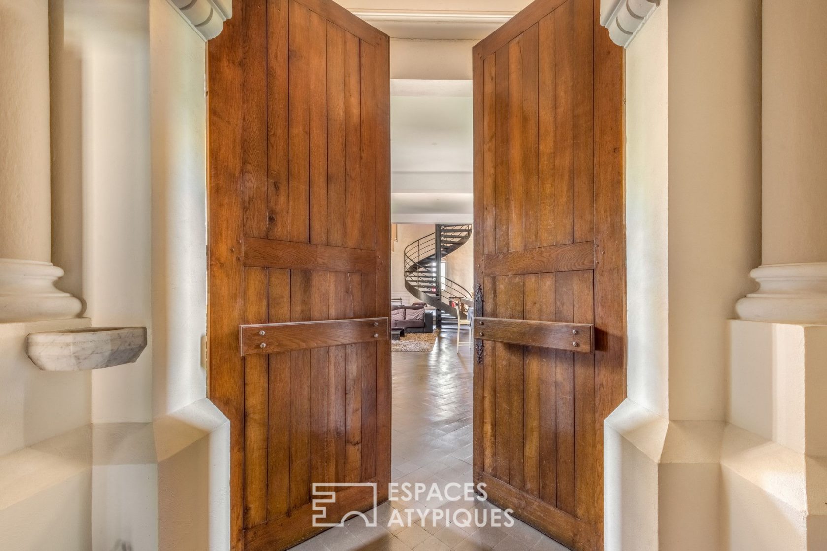 Apartment in an old desecrated chapel