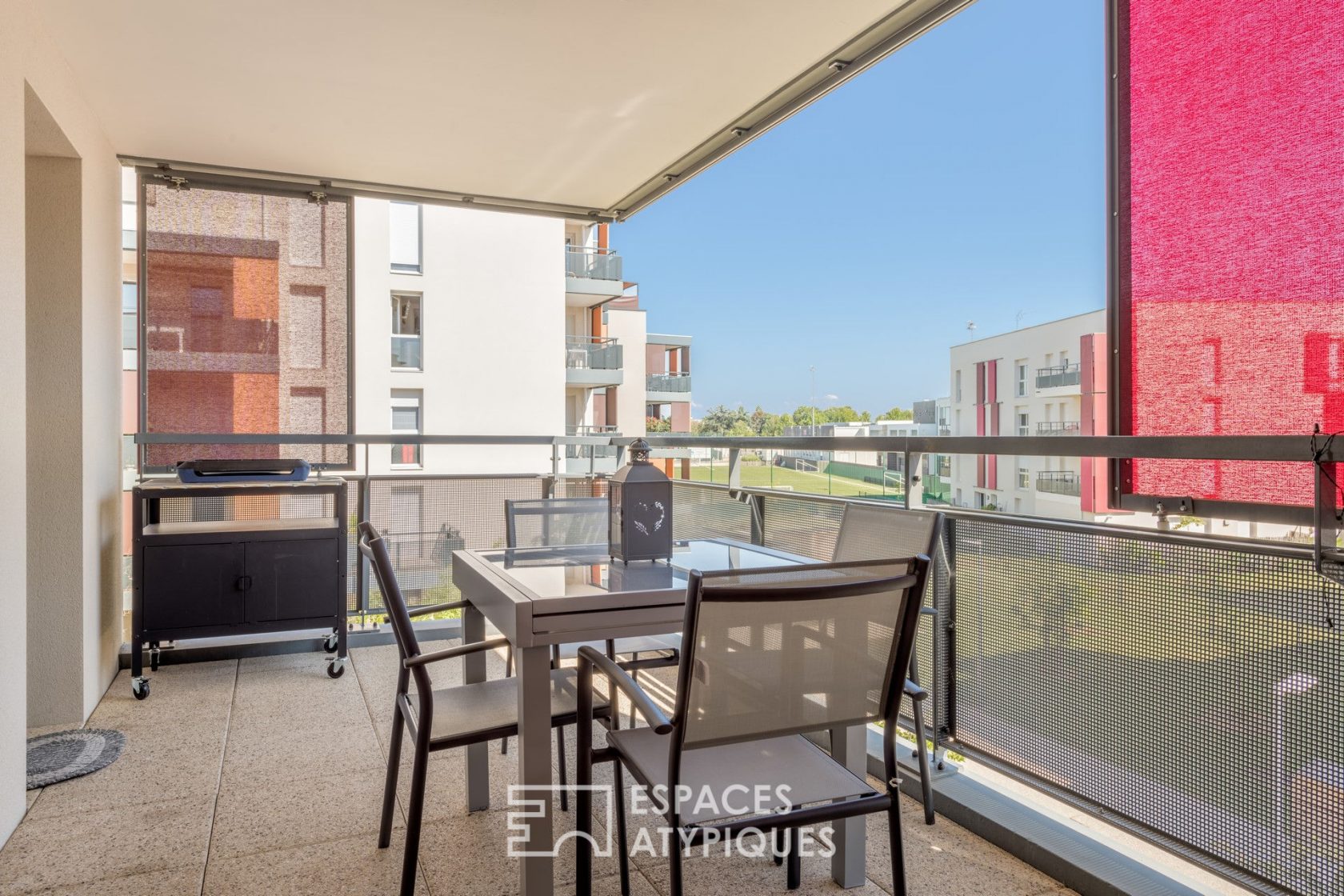 Appartement contemporain avec terrasse