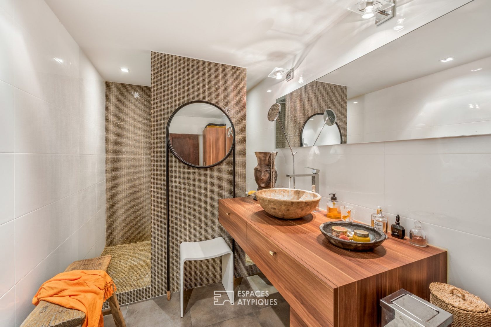 Loft dans un ancien hôpital du XIIIème siècle