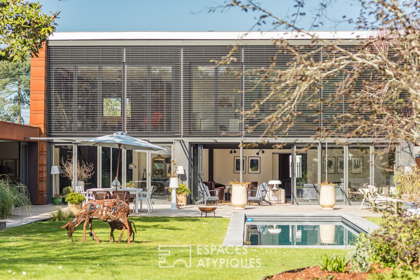 Maison d’architecte des années 60 revisitée