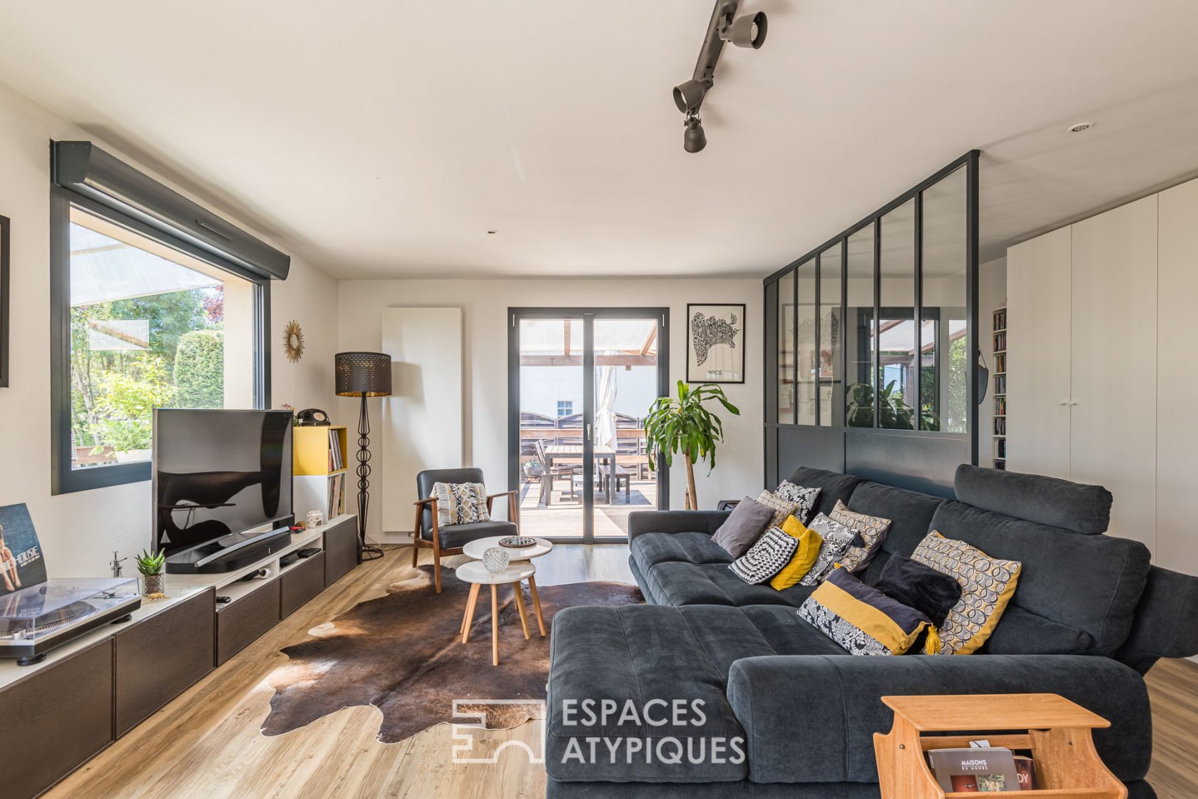 Renovated family house with garden