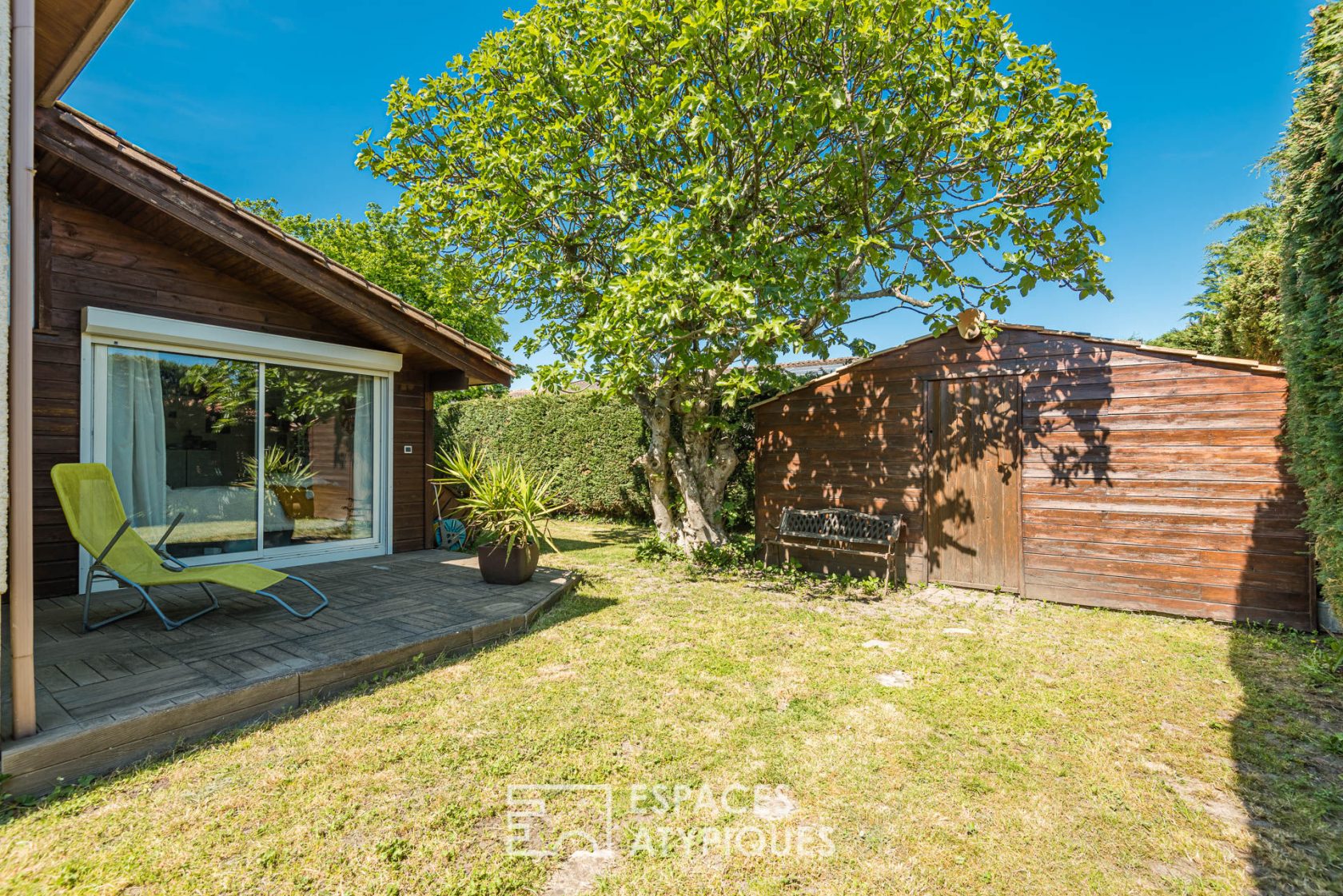 Renovated family house with garden
