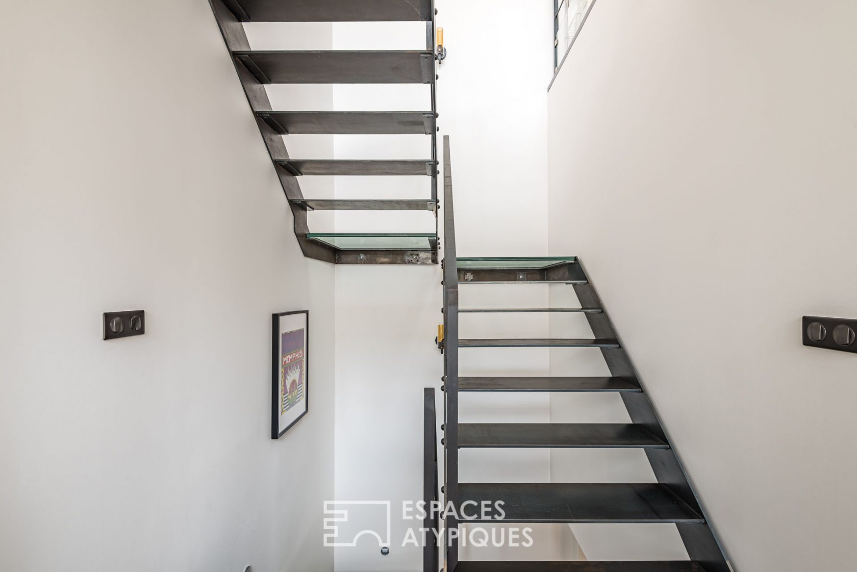 The contemporary triplex with garden in Chartrons